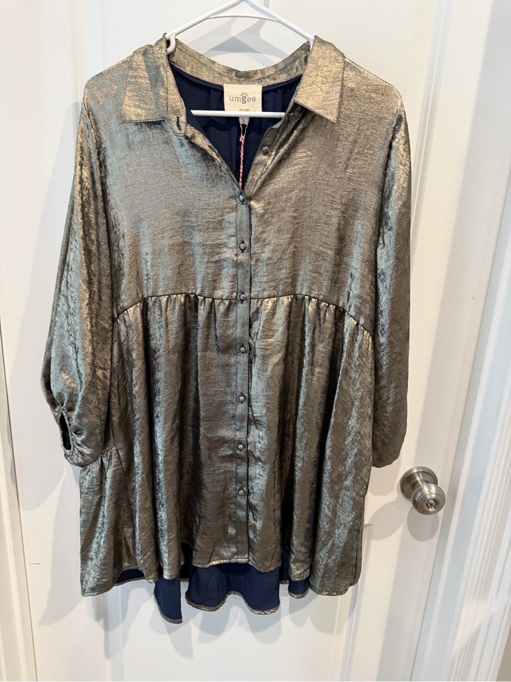 Umgee Tunic Top Size Large